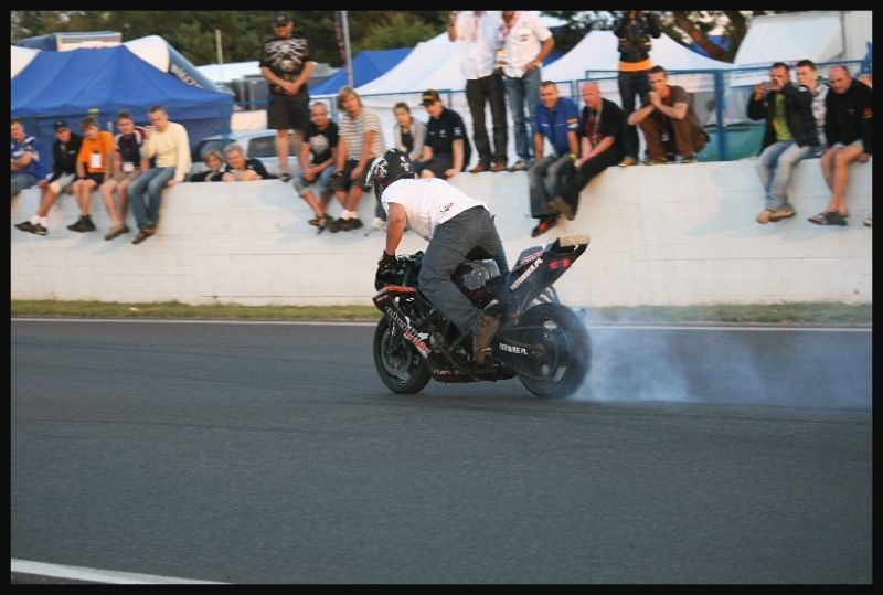 Poznań MP 9.08.2008 pokaz FREESTYLE